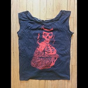 Hot Topic lace up tee